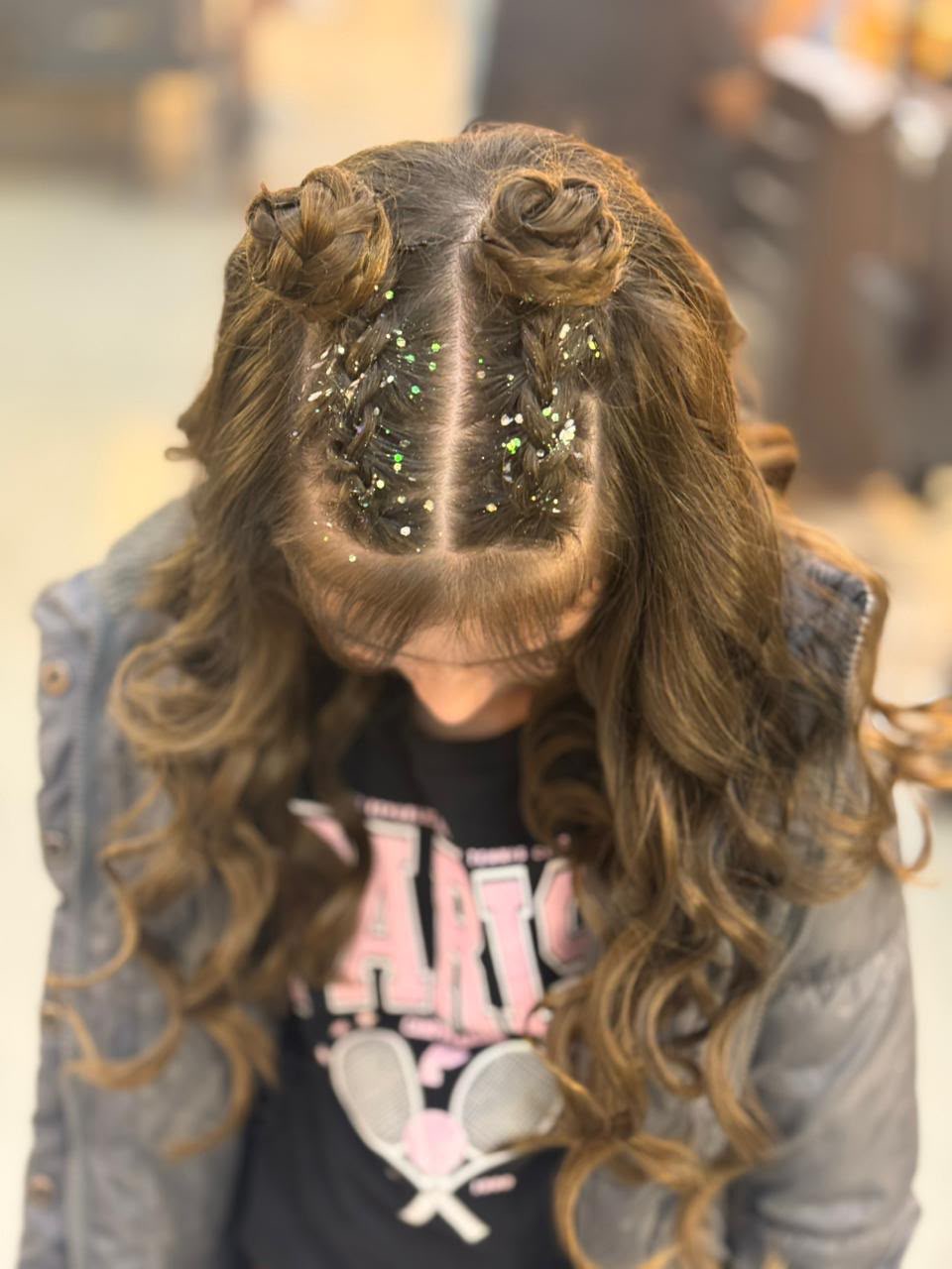 Penteado infantil com glitter